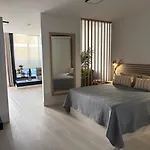 Sunset Gold - Encanto, Sol Y Mar En Διαμέρισμα